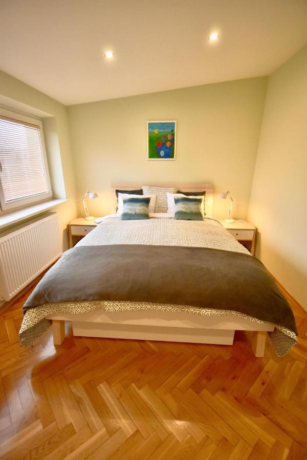 Krakow Krib Apartment Bagian luar foto
