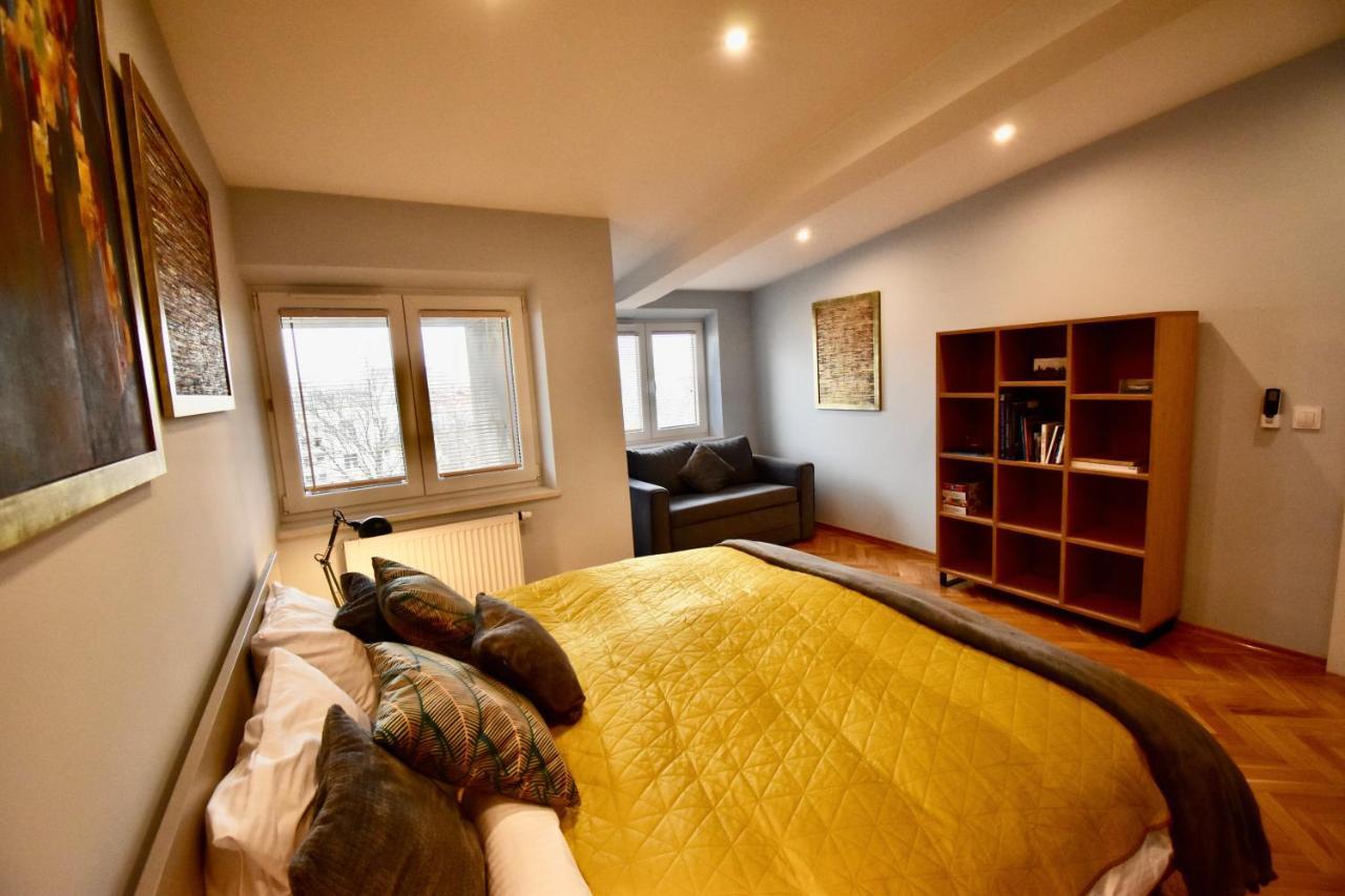 Krakow Krib Apartment Bagian luar foto